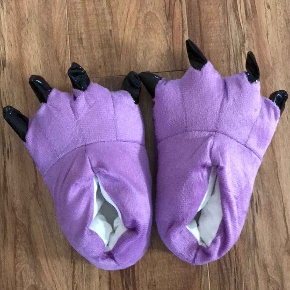 Kids Plush Purple Claw Slippers